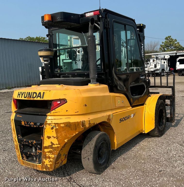 image for item EG0873 2017 Hyundai 50DA-9F forklift