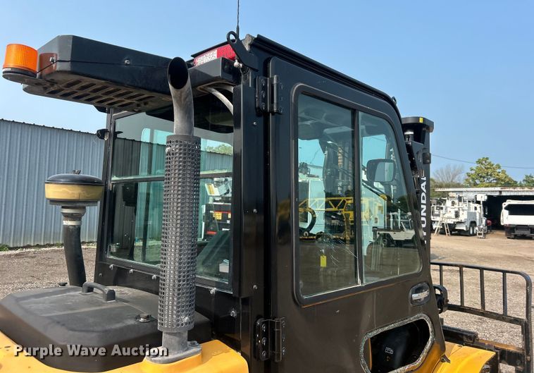 image for item EG0873 2017 Hyundai 50DA-9F forklift