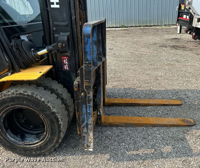 image for item EG0873 2017 Hyundai 50DA-9F forklift