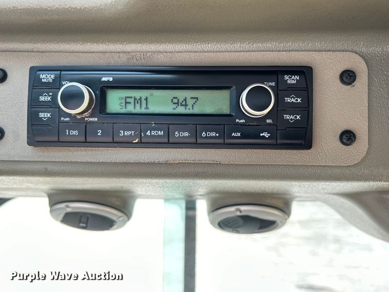 image for item EG0873 2017 Hyundai 50DA-9F forklift