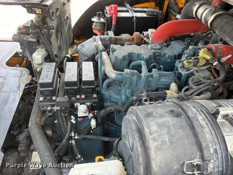 image for item EG0873 2017 Hyundai 50DA-9F forklift