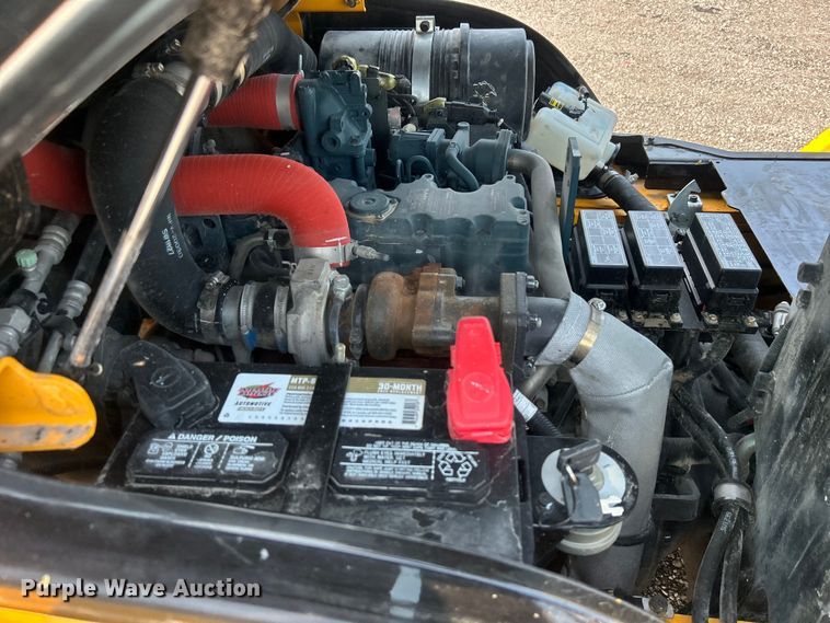 image for item EG0873 2017 Hyundai 50DA-9F forklift