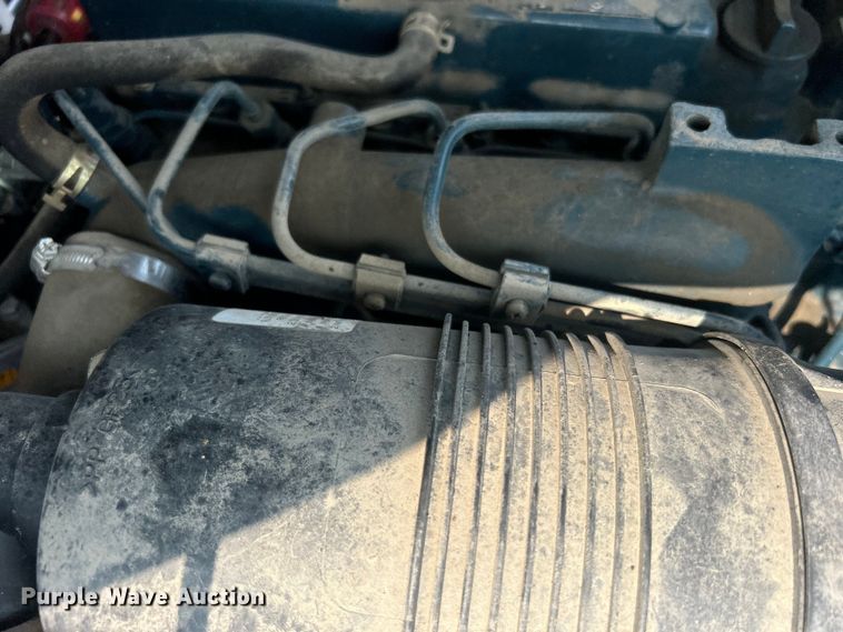 image for item EG0875 2006 Moffett M55 forklift