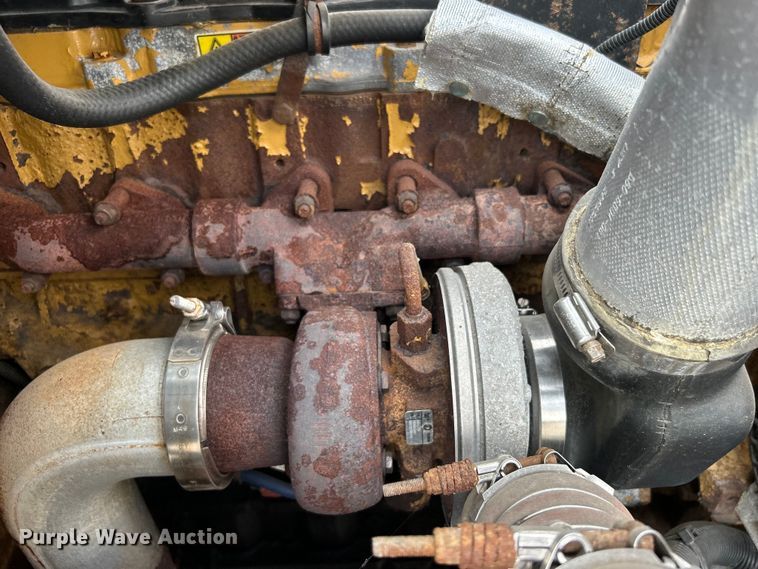 image for item EG0876 2007 Peterbilt  335 box truck