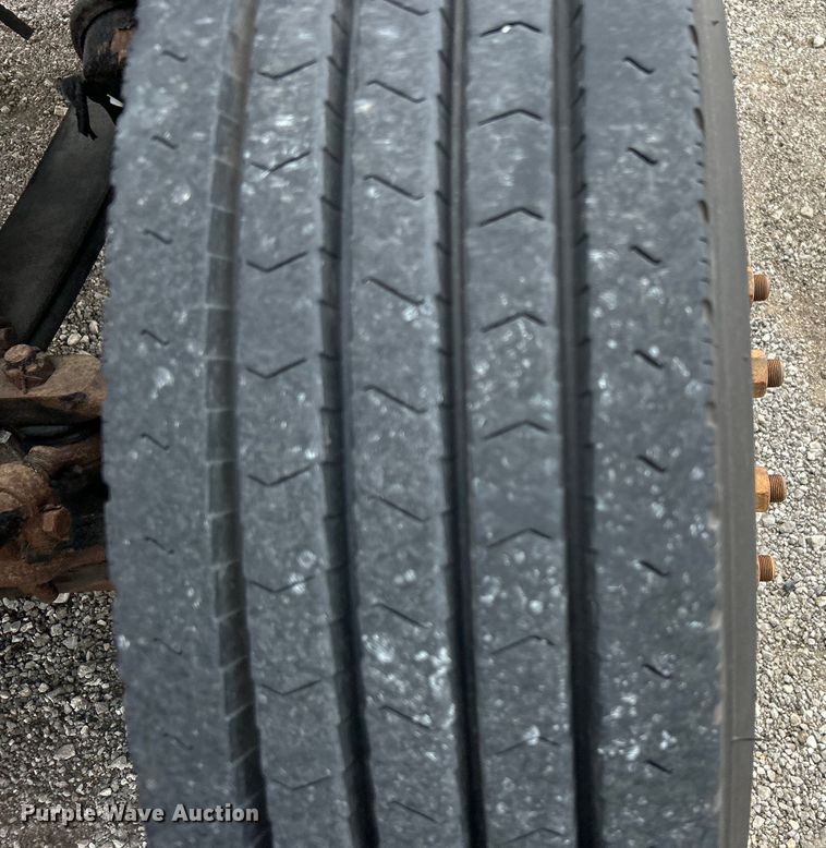 image for item EG0876 2007 Peterbilt  335 box truck