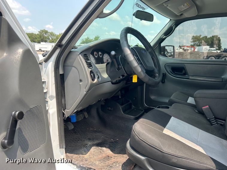 image for item EG0878 2008 Ford Ranger SuperCab pickup truck