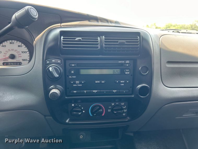 image for item EG0878 2008 Ford Ranger SuperCab pickup truck