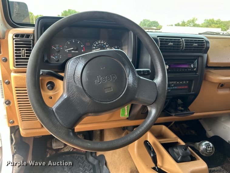 image for item EG0879 1998 Jeep Wrangler TJ SUV