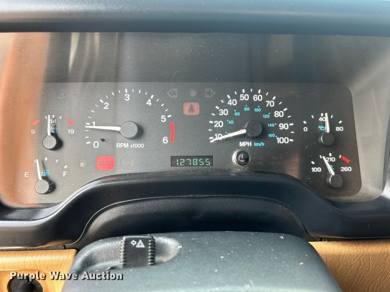 image for item EG0879 1998 Jeep Wrangler TJ SUV