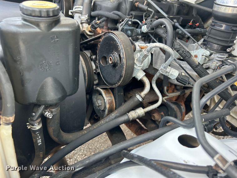 image for item EG0879 1998 Jeep Wrangler TJ SUV