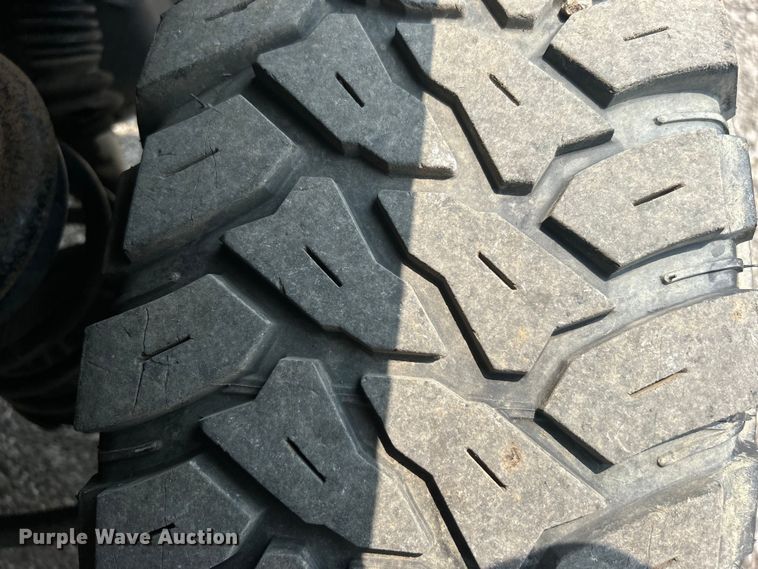 image for item EG0879 1998 Jeep Wrangler TJ SUV