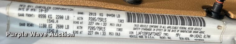 image for item EG0879 1998 Jeep Wrangler TJ SUV