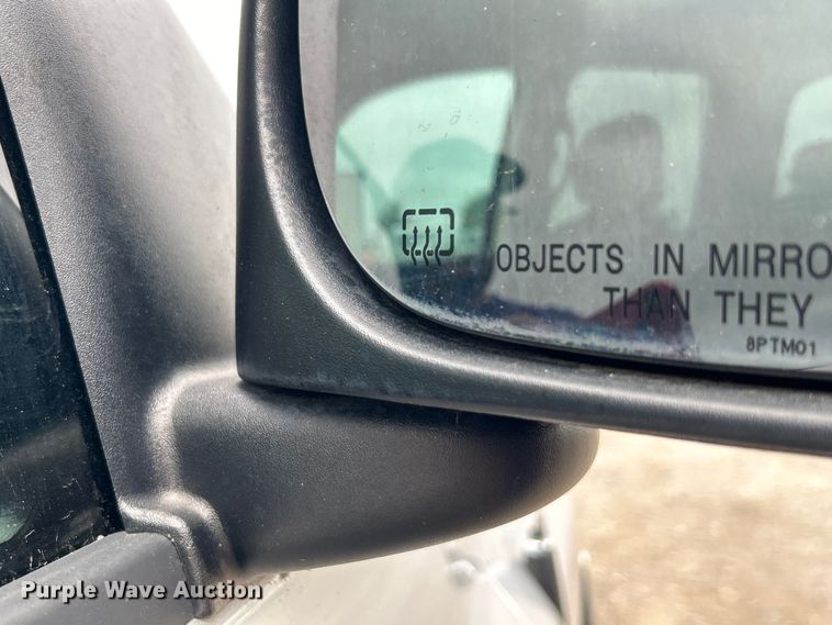 image for item EG1536 2004 Dodge Ram 2500 Quad Cab pickup truck