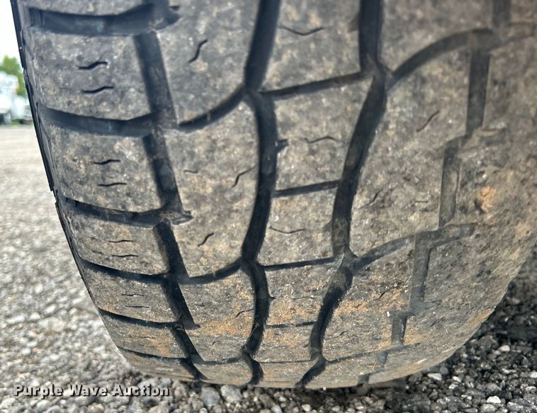 image for item EG1536 2004 Dodge Ram 2500 Quad Cab pickup truck