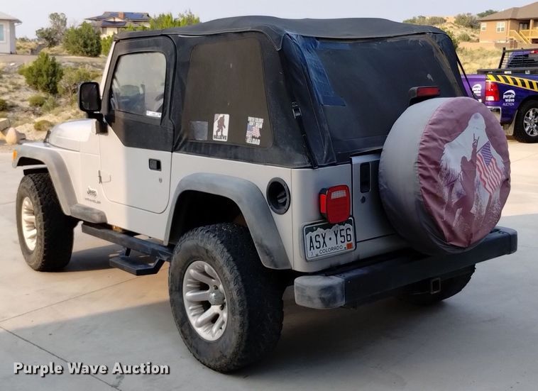 image for item EG9888 2004 Jeep Wrangler SUV