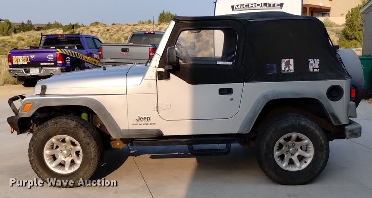 image for item EG9888 2004 Jeep Wrangler SUV