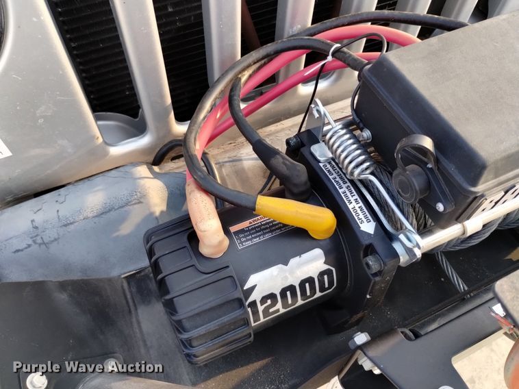 image for item EG9888 2004 Jeep Wrangler SUV