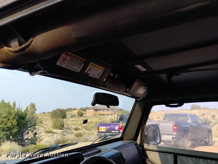 image for item EG9888 2004 Jeep Wrangler SUV