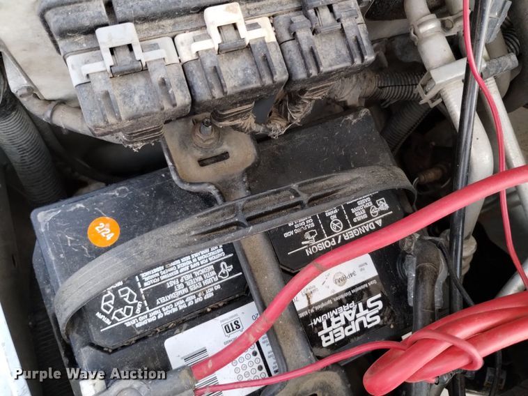 image for item EG9888 2004 Jeep Wrangler SUV