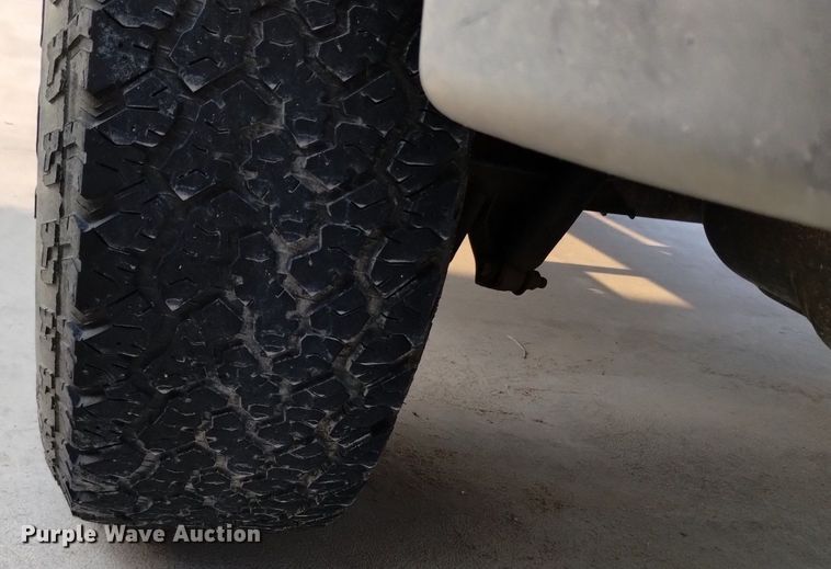 image for item EG9888 2004 Jeep Wrangler SUV