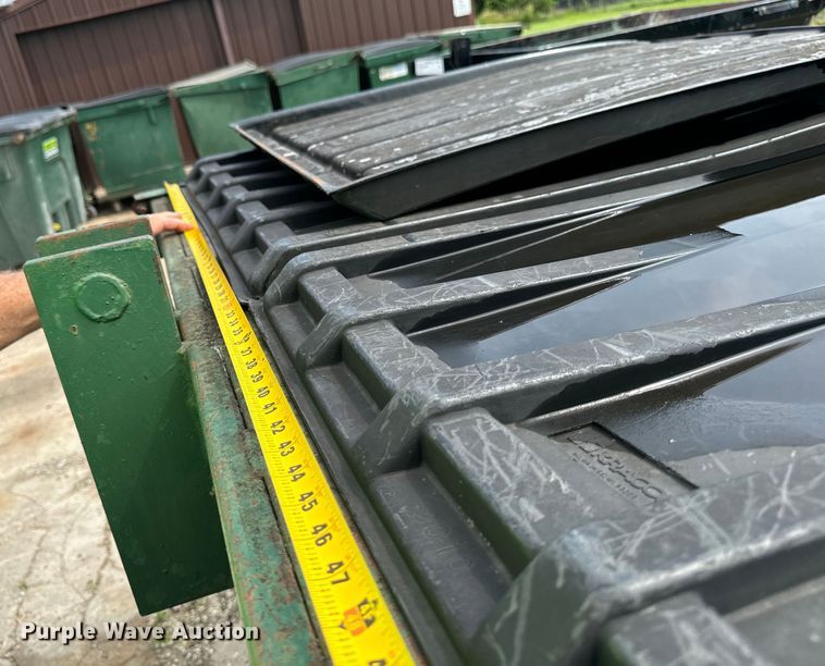 image for item EH4343 (3) dumpsters
