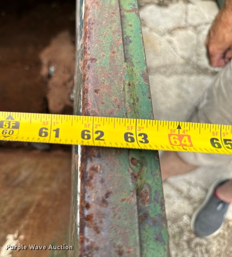 image for item EH4343 (3) dumpsters