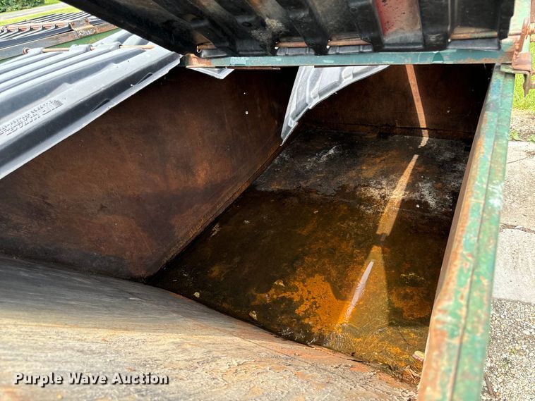 image for item EH4343 (3) dumpsters