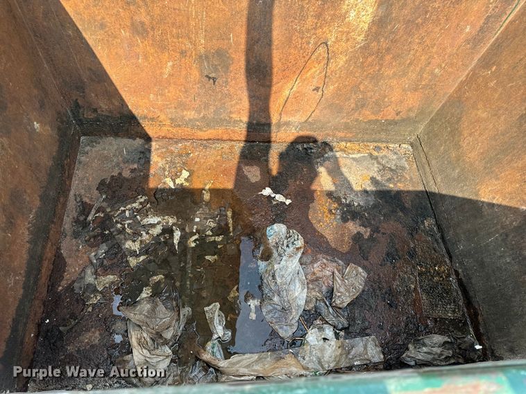 image for item EH4344 (6) dumpsters