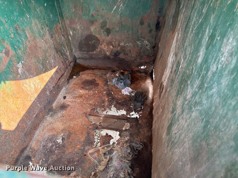 image for item EH4344 (6) dumpsters