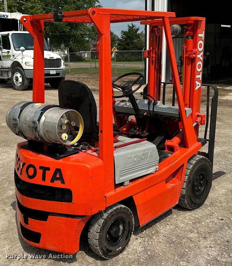 image for item EH4345 Toyota 42-4FG18 forklift