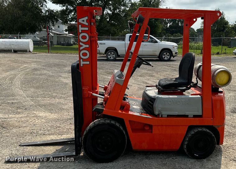 image for item EH4345 Toyota 42-4FG18 forklift