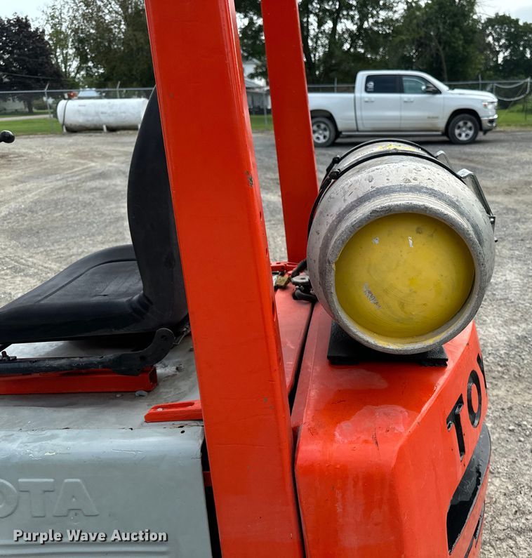 image for item EH4345 Toyota 42-4FG18 forklift