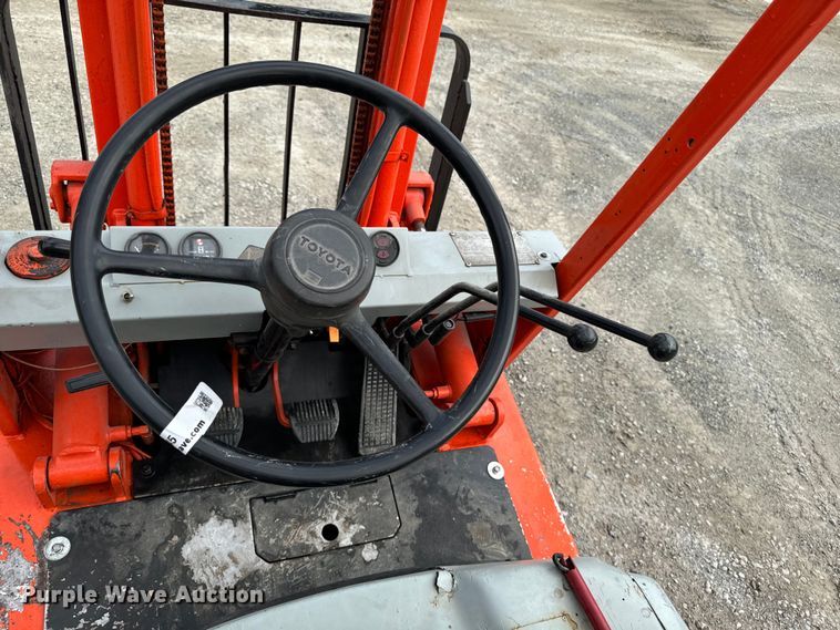 image for item EH4345 Toyota 42-4FG18 forklift