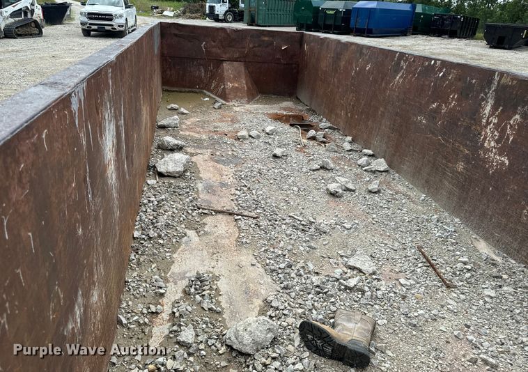 image for item EH4346 Roll-off container