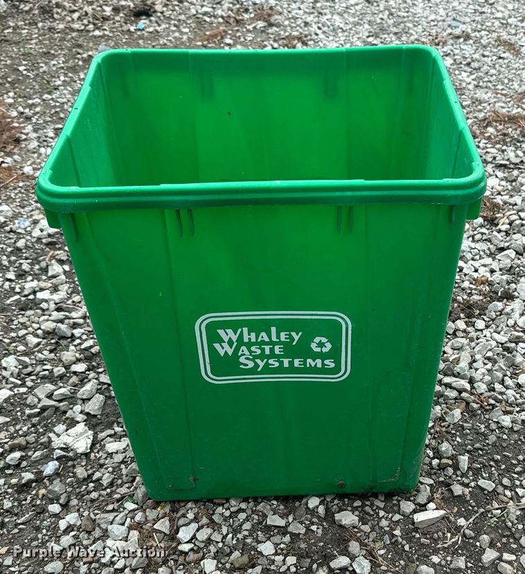 image for item EH4347 Recycle containers