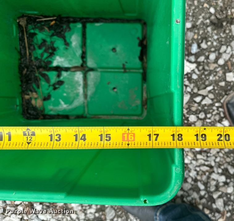 image for item EH4347 Recycle containers