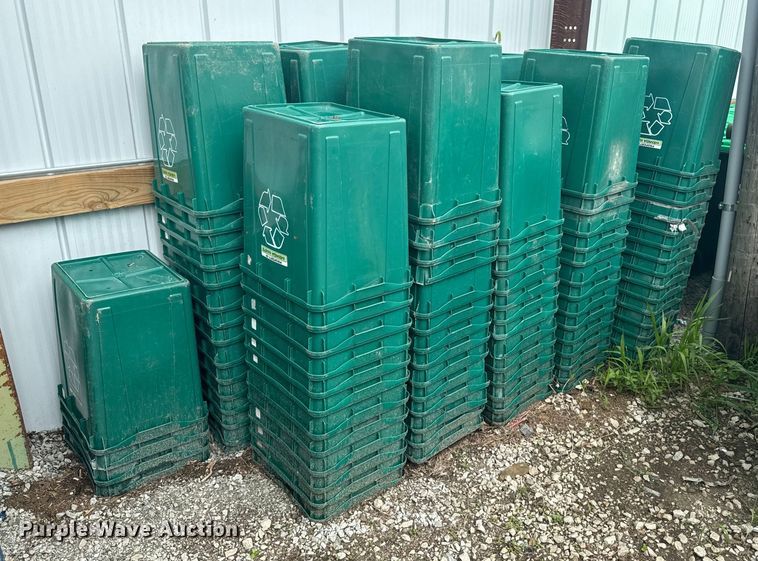 image for item EH4347 Recycle containers