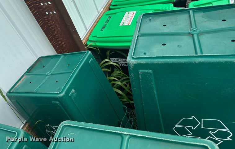 image for item EH4347 Recycle containers