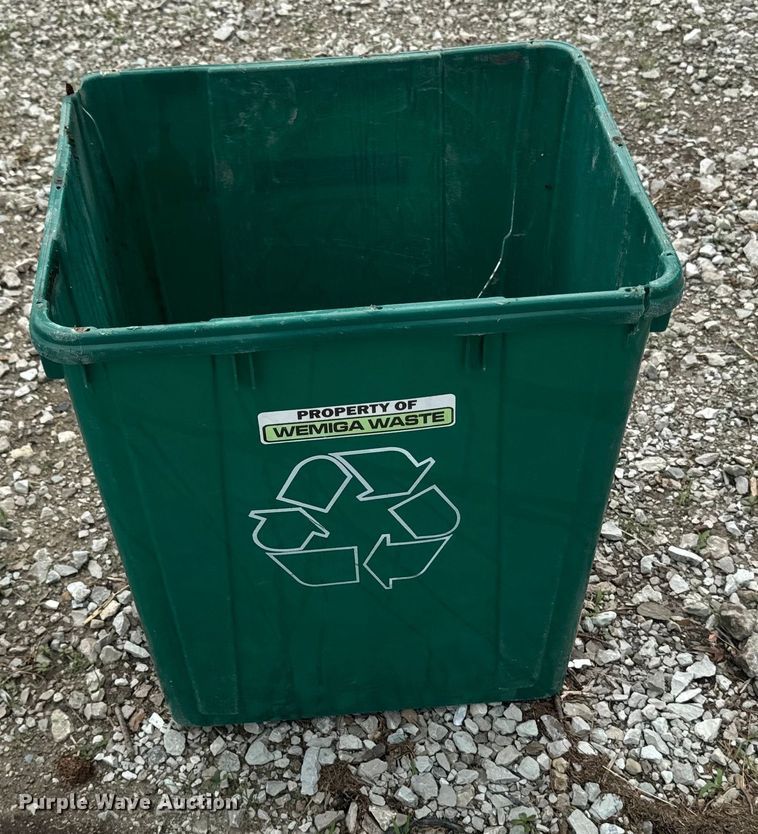 image for item EH4347 Recycle containers
