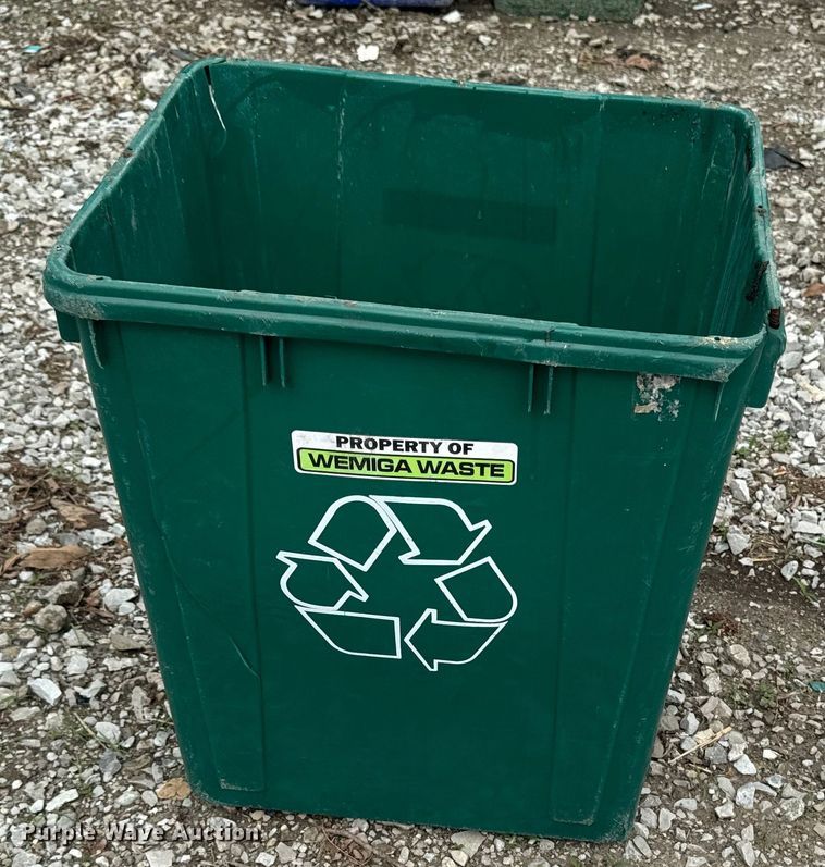 image for item EH4347 Recycle containers