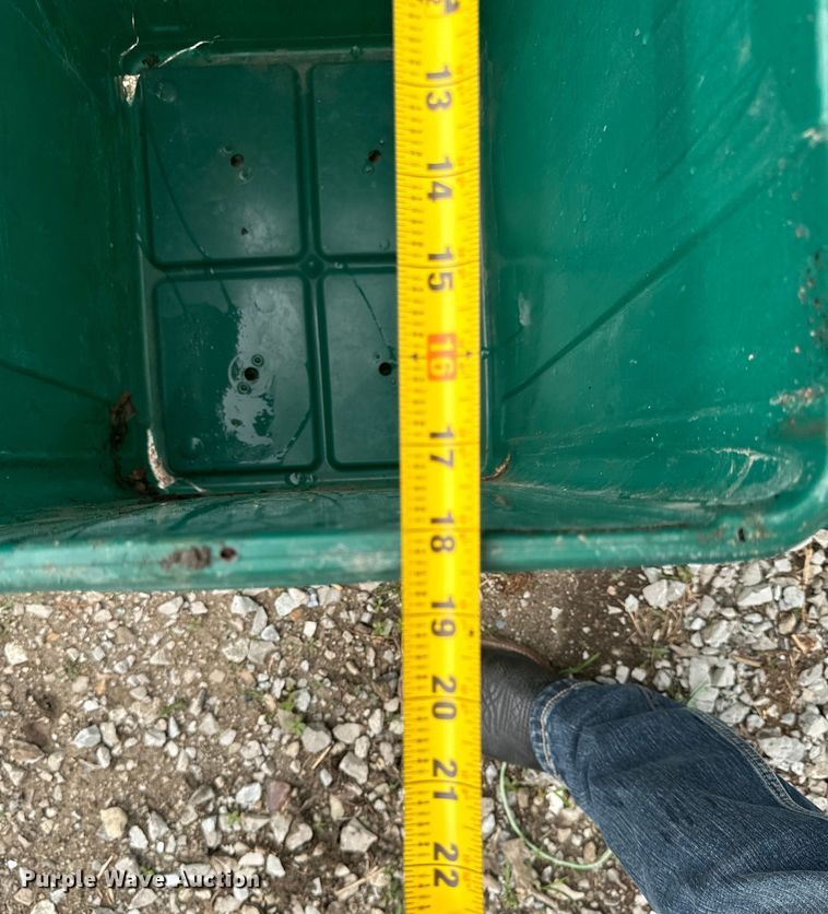 image for item EH4347 Recycle containers