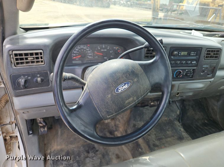 image for item EI3996 2004 Ford F450  Super Duty XL utility / service truck