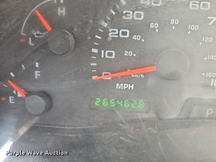 image for item EI3996 2004 Ford F450  Super Duty XL utility / service truck