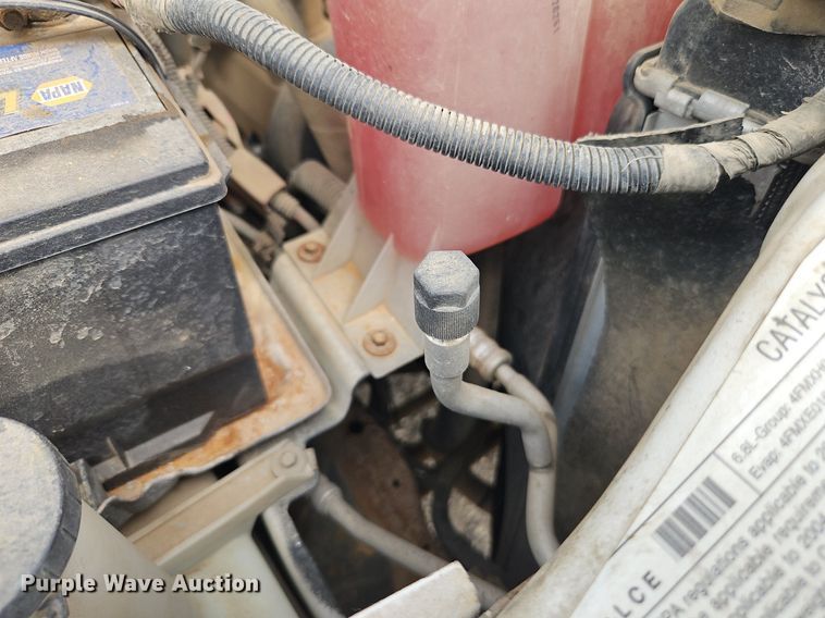 image for item EI3996 2004 Ford F450  Super Duty XL utility / service truck