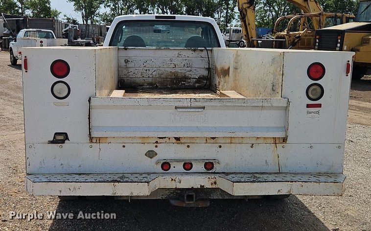 image for item EI3997 2006 Ford F450 Super Duty XL utility / service truck