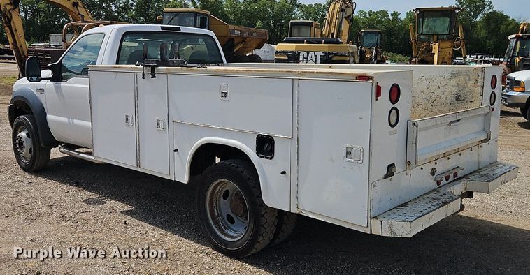 image for item EI3997 2006 Ford F450 Super Duty XL utility / service truck
