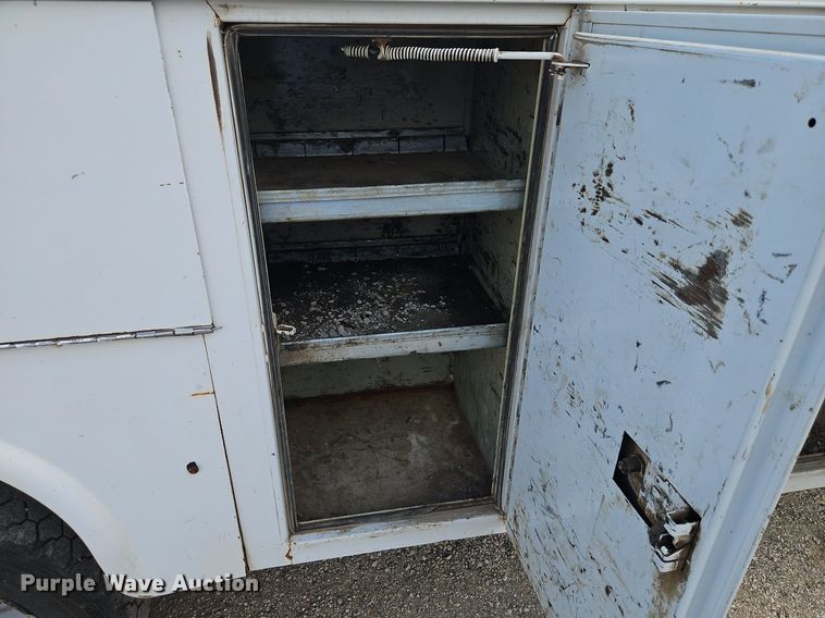 image for item EI3997 2006 Ford F450 Super Duty XL utility / service truck