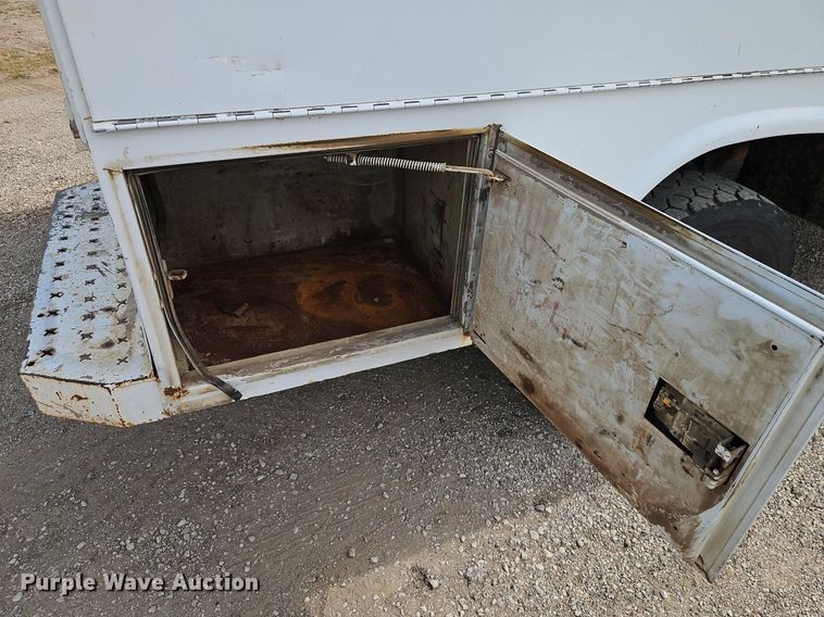 image for item EI3997 2006 Ford F450 Super Duty XL utility / service truck