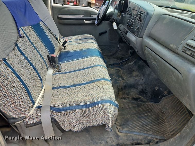 image for item EI3997 2006 Ford F450 Super Duty XL utility / service truck