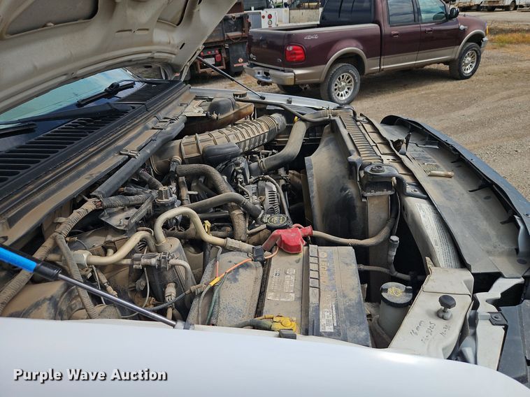 image for item EI3997 2006 Ford F450 Super Duty XL utility / service truck